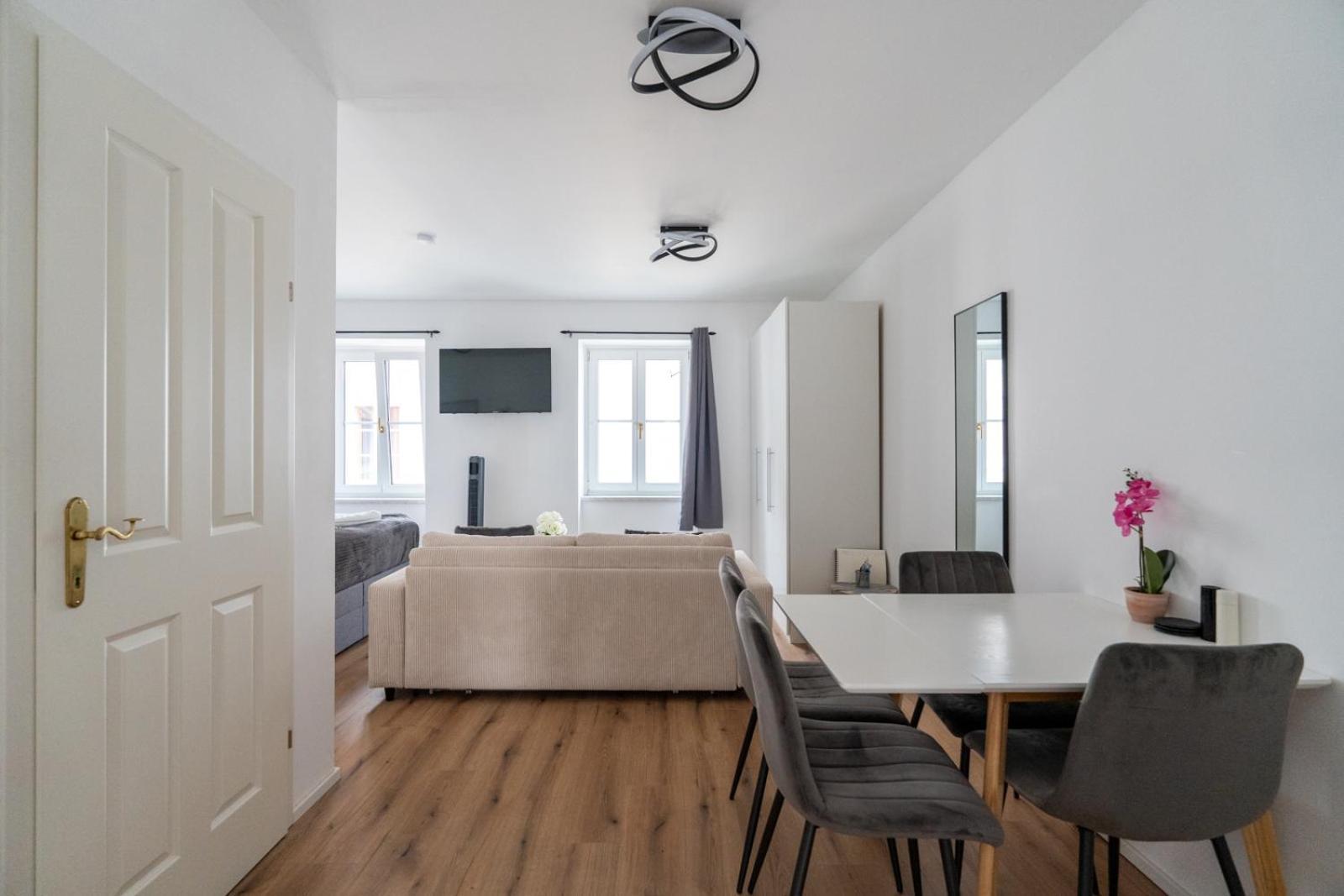 Wachau Oasis - Elegance With A Private Terrace Apartment Маутерн Екстериор снимка