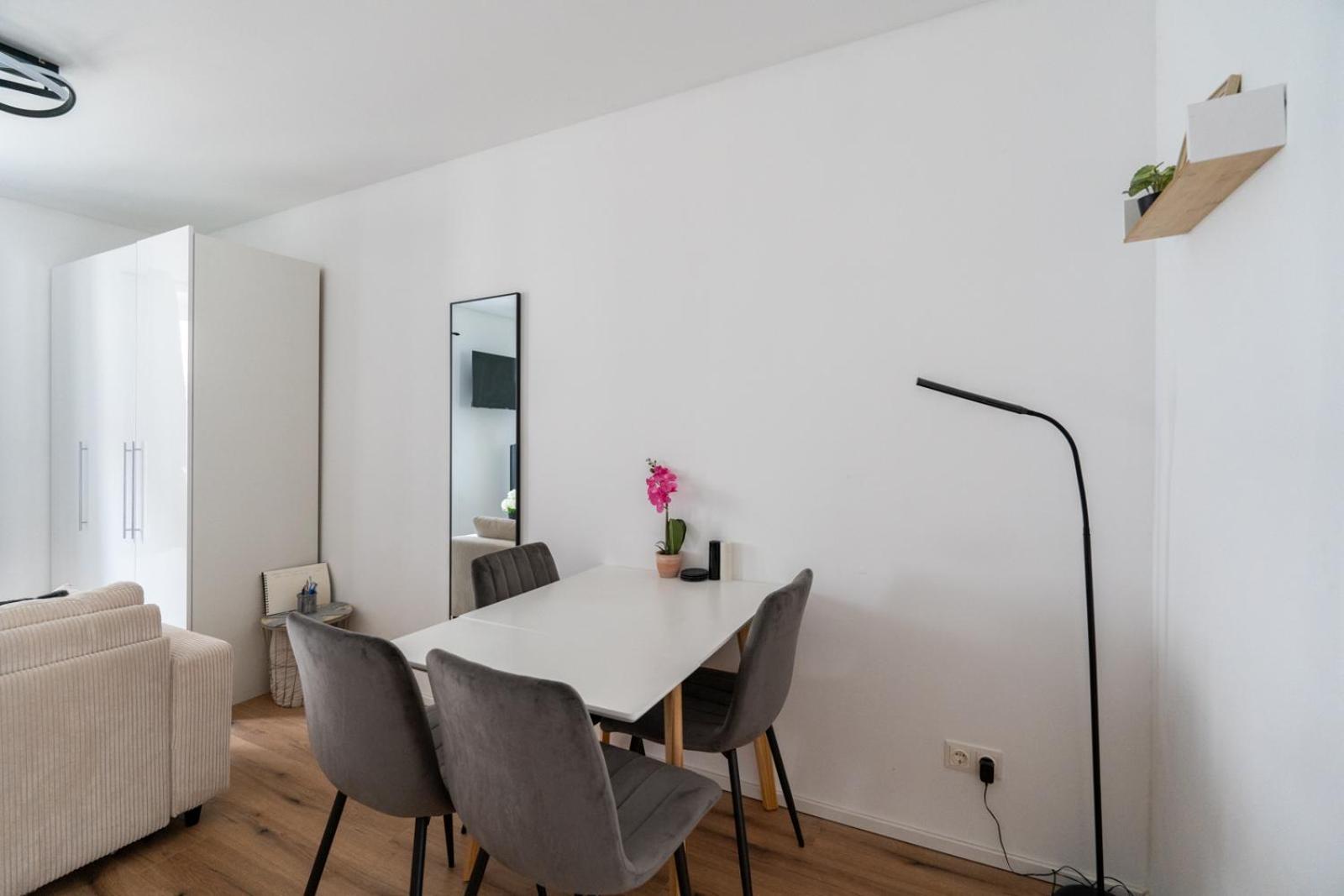 Wachau Oasis - Elegance With A Private Terrace Apartment Маутерн Екстериор снимка